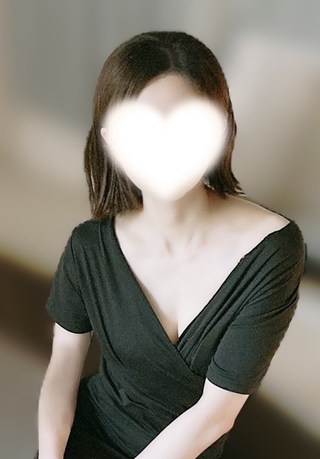 黒木えりな
